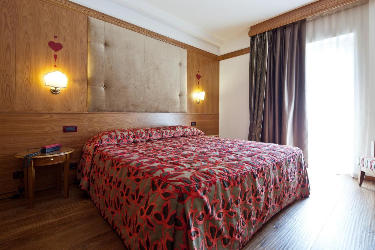 Hotel Haus Michaela Sappada Exteriér fotografie